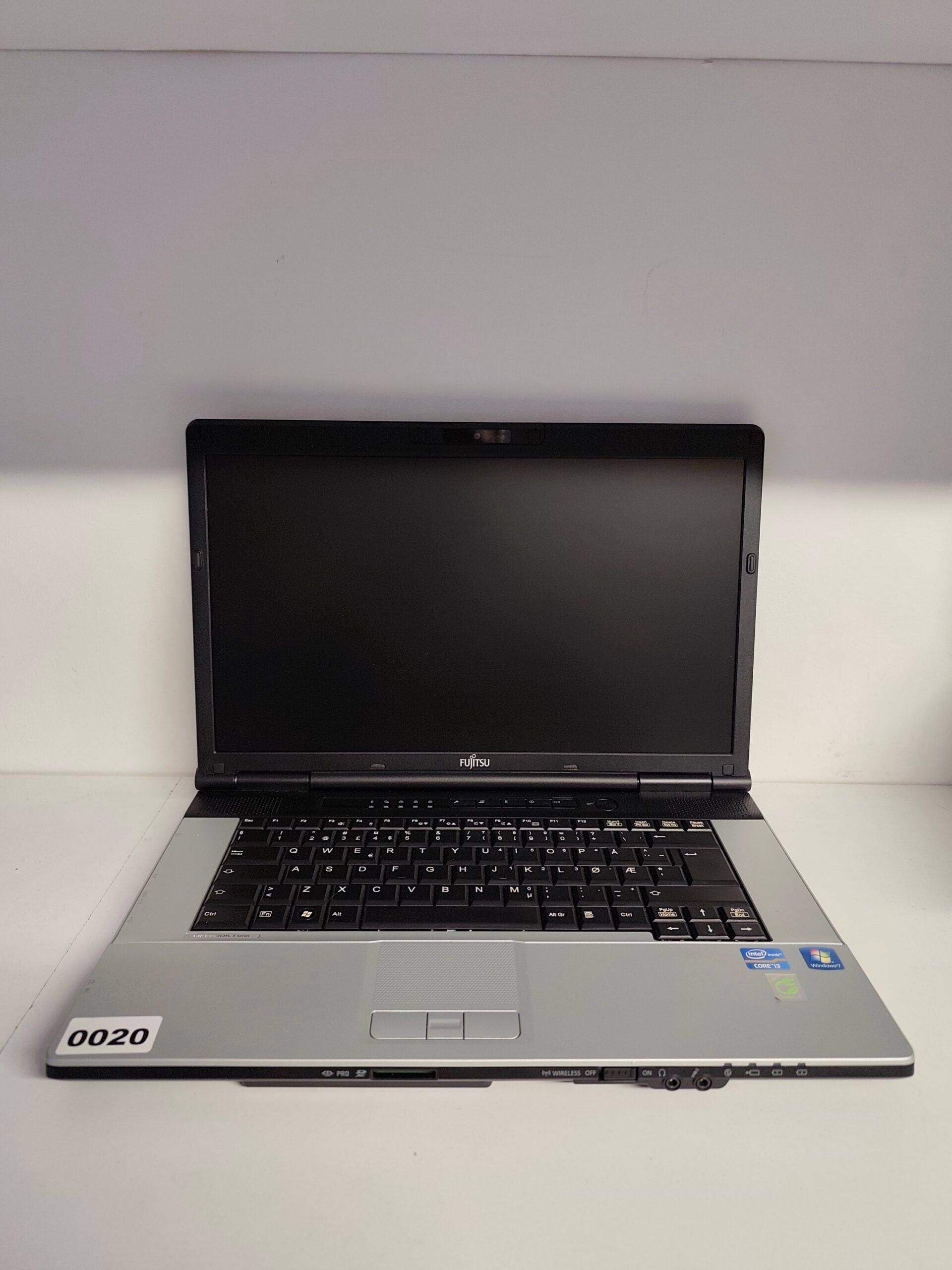 Fujitsu Lifebook E751